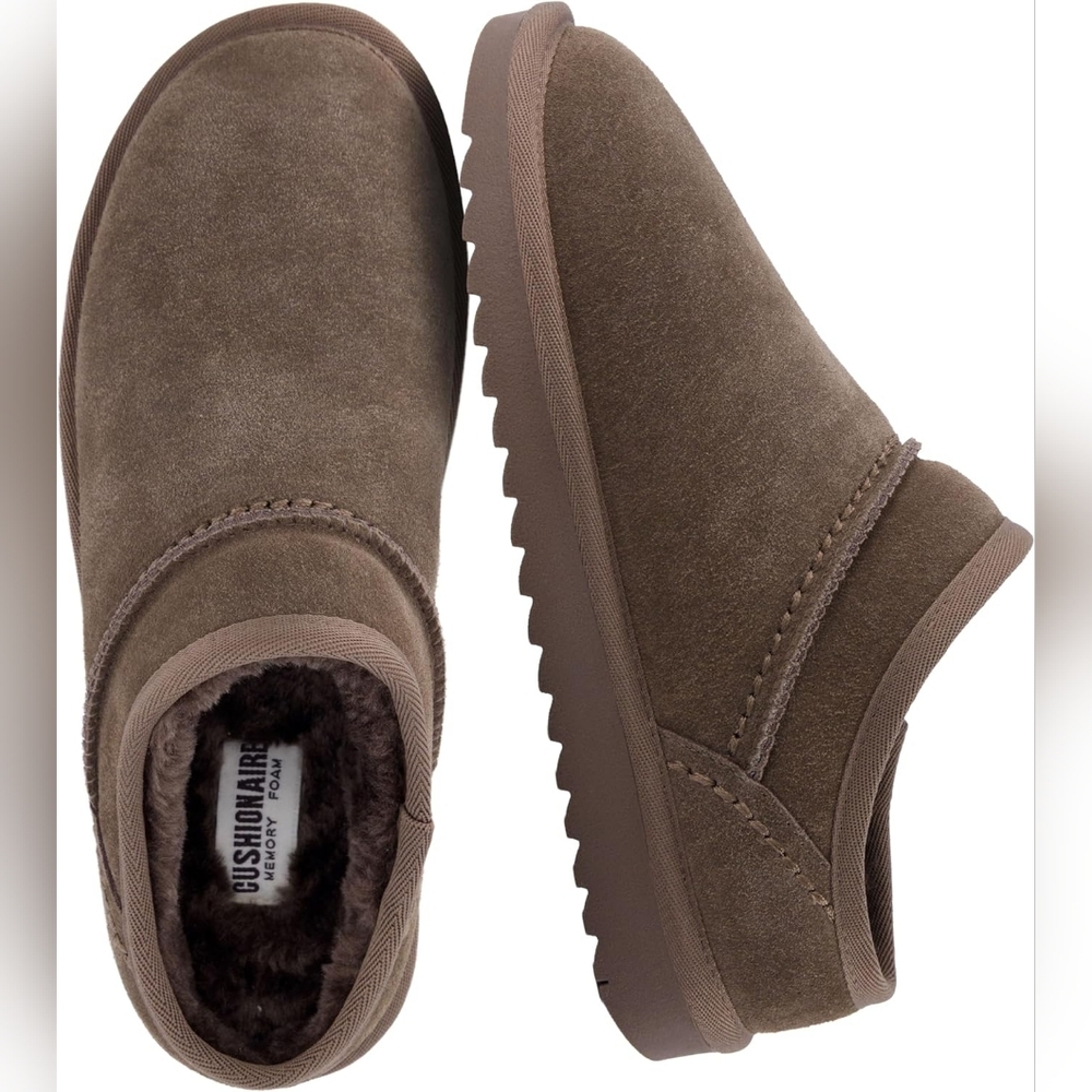NWOB CUSHIONAIRE Women's Brown Genuine Suede Slip-On Clogs Sz 11 M - Picture 2 of 11